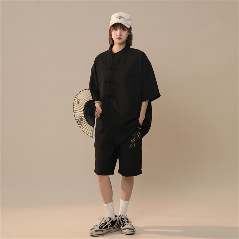 TZ96871/P60夏季新款立领盘扣刺绣新中式风衬衣短裤套装男两件套图片