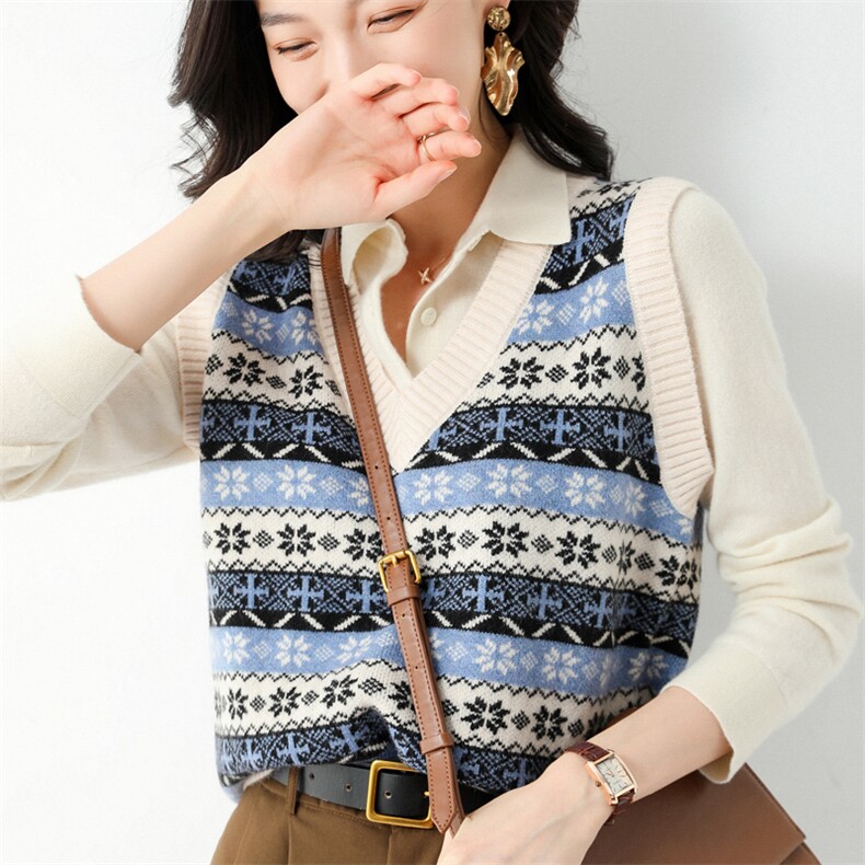 2025年秋季时尚百搭通勤简约休闲民族风小花马甲，女装马甲，大美人包芯纱店