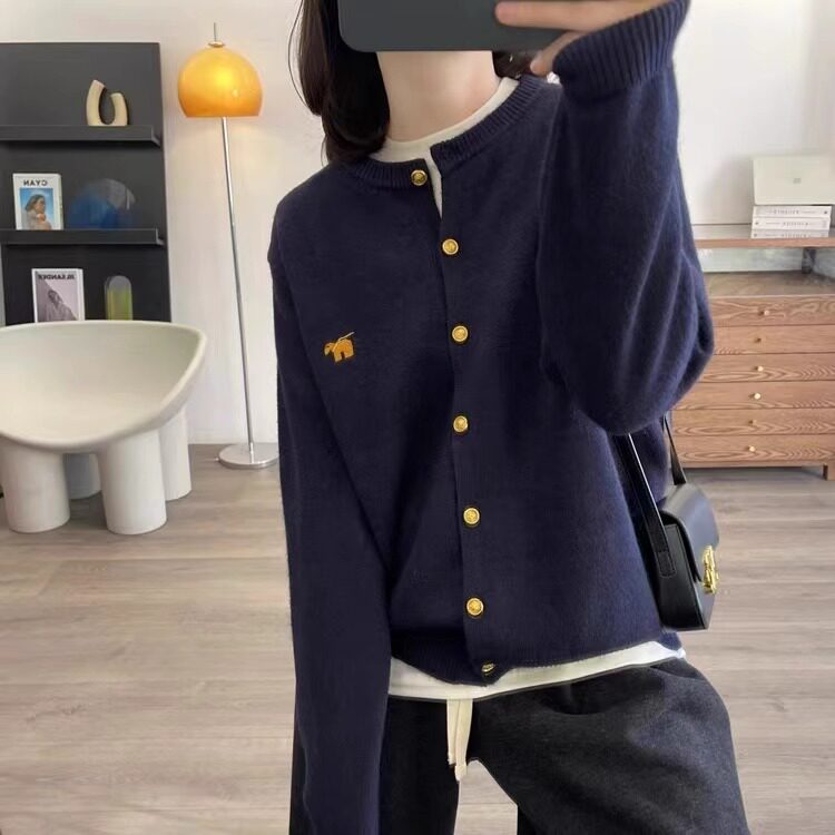 25早春新款学院风羊毛开衫女圆领毛衣针织外套宽松洋气减龄潮爆款,女装羊毛衫,伟泽羊绒