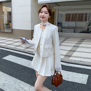 小香风短裙套装女春2025秋季新款超火韩系穿搭时尚气质西装百褶裙