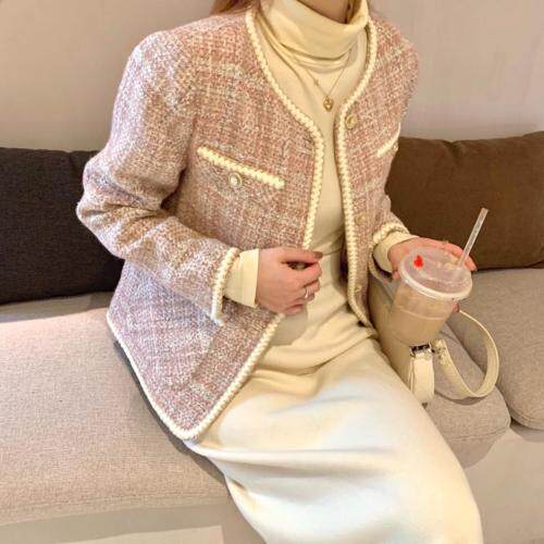 小香风羽绒外套，90%白鸭绒和70%羊毛，女装，奥瑾