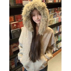 条纹连帽卫衣外套女秋冬季宽松毛领拉链开衫加厚上衣 W9039图片