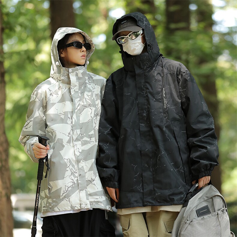 山系户外登山连帽冲锋衣外套男女日系防水机能工装夹克潮CF77-P73图片