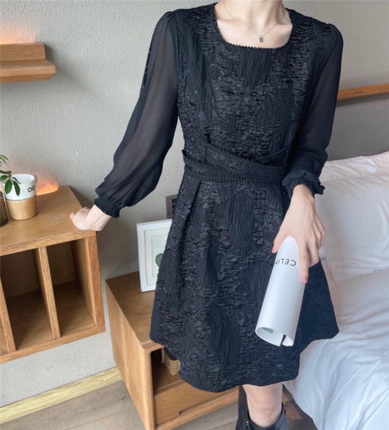 显瘦大气连衣裙，女装连衣裙，布萱