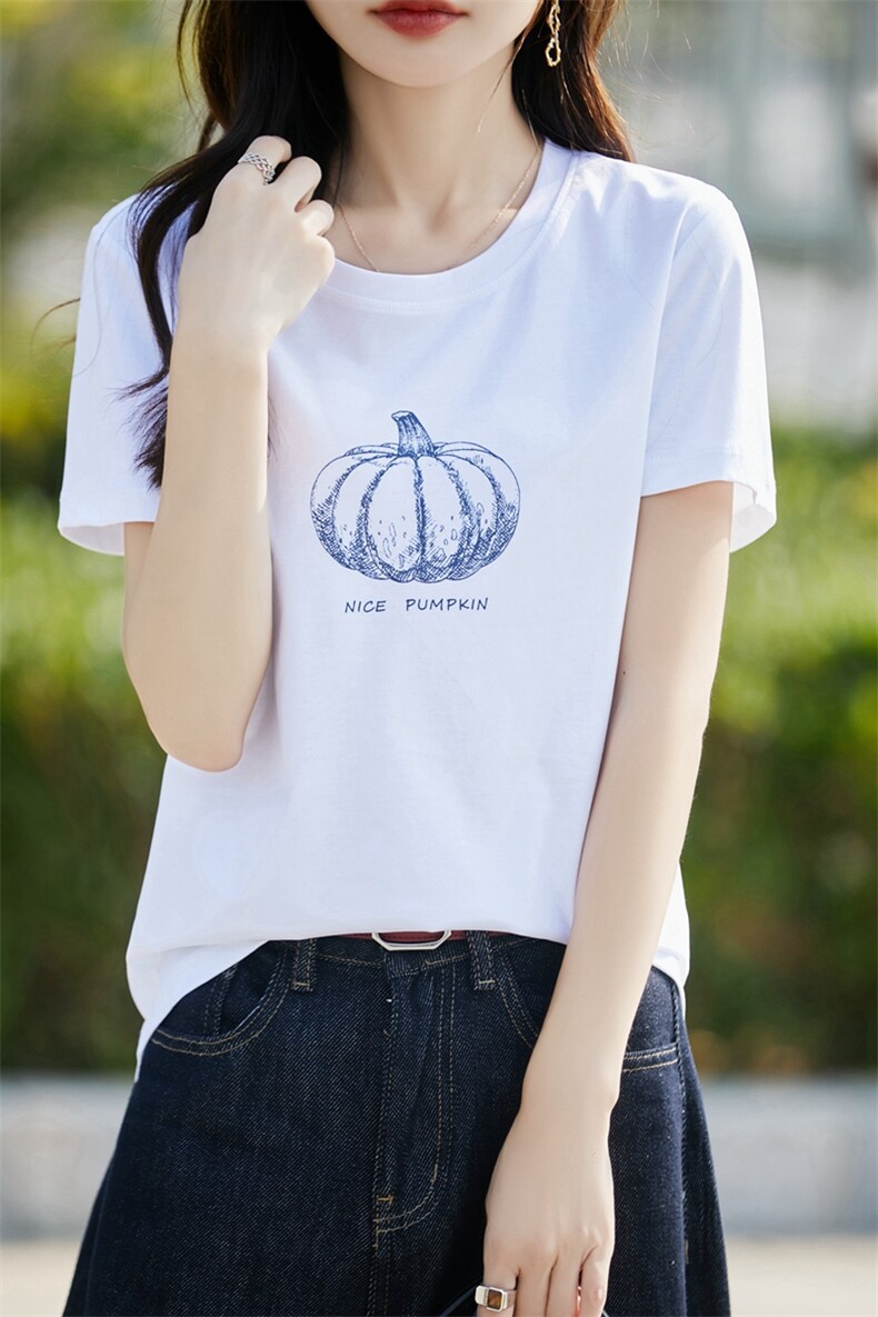 花朵绣片粉色丝光纯棉正肩短袖t恤女2023新款夏季圆领宽松显瘦,女装T恤,暖烁羊绒