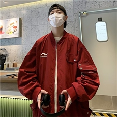 红色