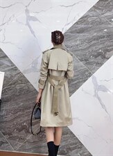 现货秋装新款f风衣，女装风衣，艾涵o