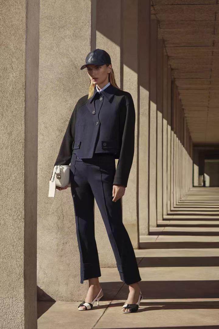 羊绒大衣，其它，六月