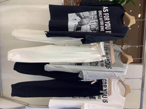 韩版宽松大T袖口卷边设计休闲潮流时尚 喜欢?聊，女装，米轨