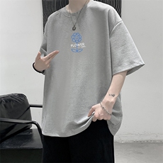 灰色