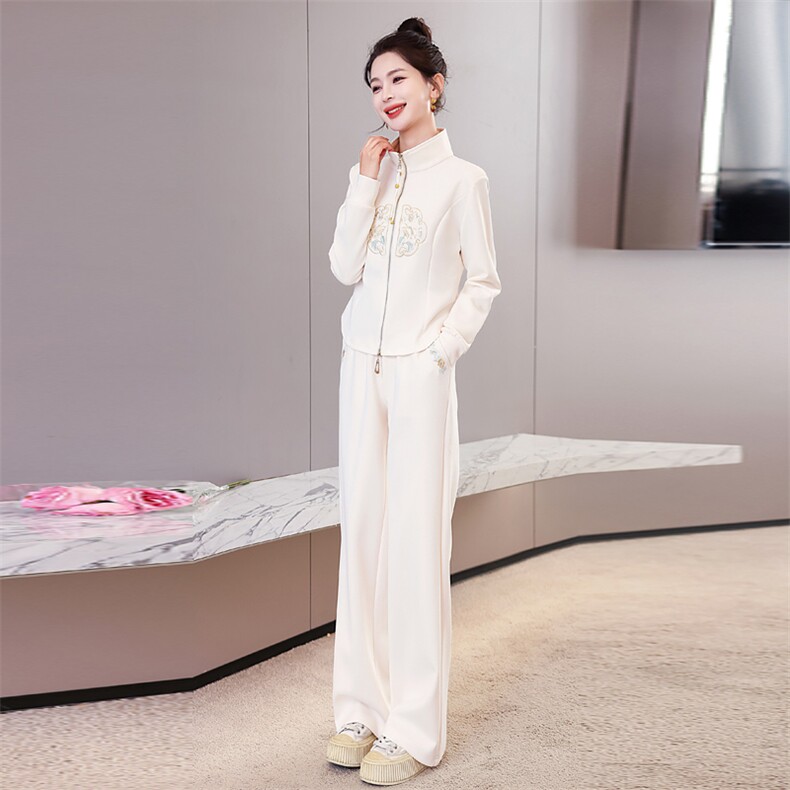 新中式国风套装女2024早春新款休闲时尚运动刺绣外套阔腿裤两件套,女装套装/套裙,梦懿尔