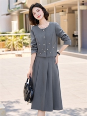 2026春装新款简约时尚修身两件套，女装套装/套裙，罗腾