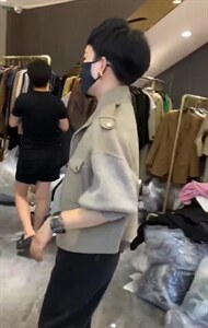 2021秋冬新款时尚欧洲站针织袖不规则口袋百分百羊毛双面呢图片