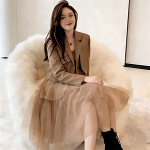 2135优雅风两件套吊带网纱裙西装两件套女装套裙图片