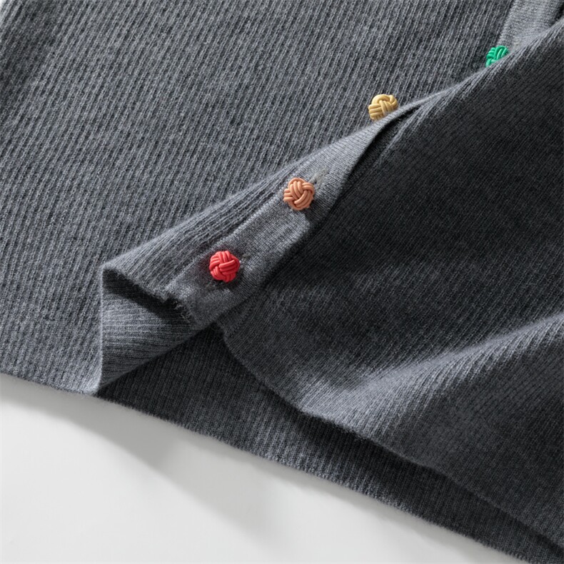 2025年秋季新款百搭女士精仿彩扣开衫,女装羊绒衫,布莱羊绒