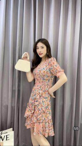 （现货）连衣裙，女装连衣裙，伊娜蕾尔