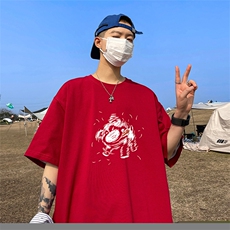酒红色