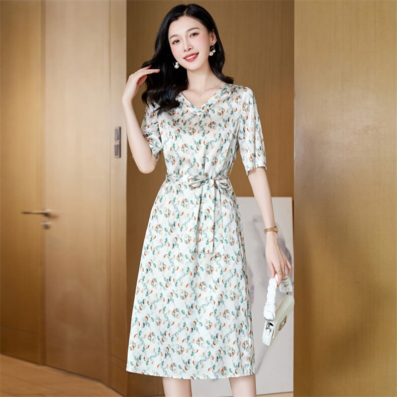 假两件碎花真丝连衣裙女夏季短袖郁金香印花桑蚕丝荷叶边裙子气质，女装连衣裙，阿舍尔精品