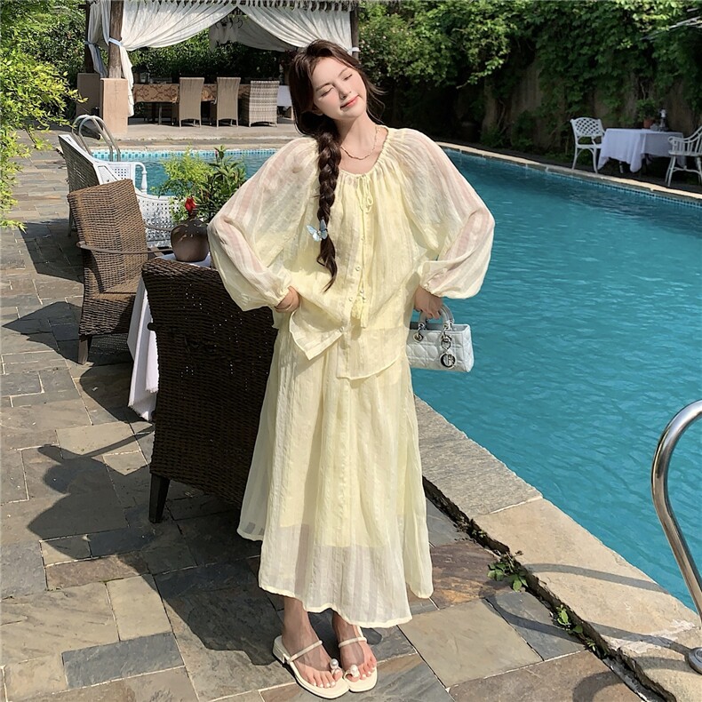 黄色奶fufu系带长袖上衣吊带套装女2025夏季新款显瘦半身裙三件套图片