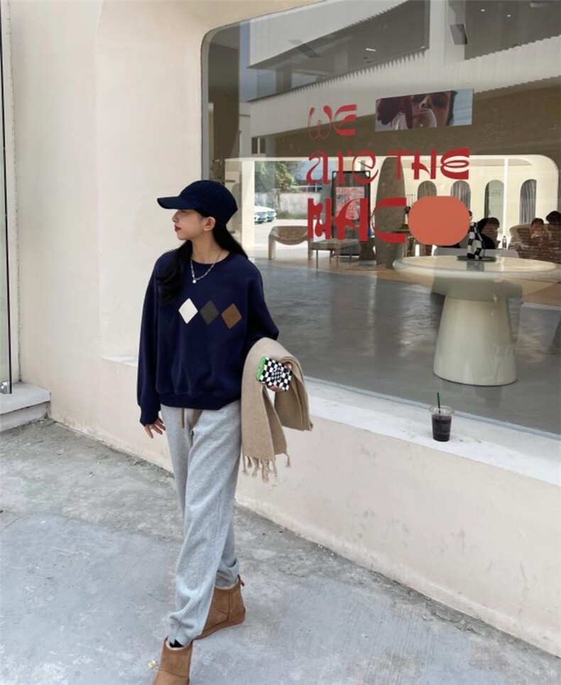 冬款上市，加绒卫衣，女装卫衣/绒衫，虫七