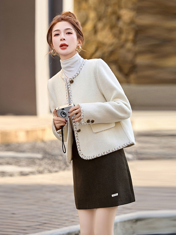 现货主推新款双面羊毛小香风织带撞色羊毛呢子小个子短外套,女装毛呢外套,丝露怡语