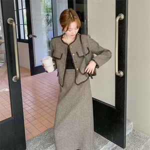 法式小香风气质套装裙女2025春季新款高级感名媛外套半身裙两件套图片