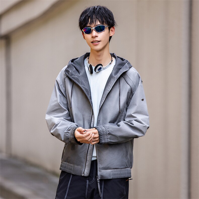 【限价289】2025秋季渐变色潮牌高端上衣宽松户外防风长袖外套男图片