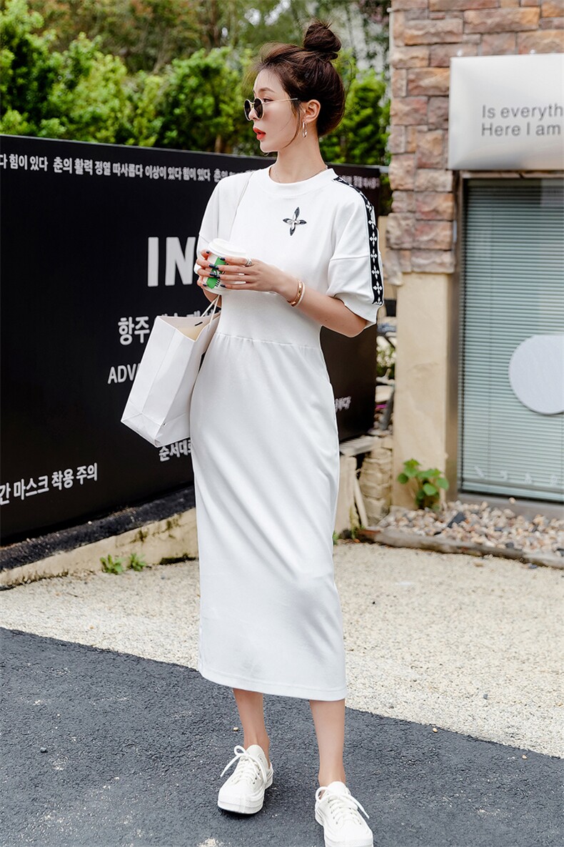 2022夏季新款简约休闲白色连衣裙显瘦修身中长款女装裙子,女装连衣裙,韩蜜菓