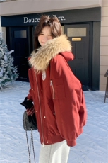现货新款90白鸭绒加厚连帽棒球服（带毛领）25139P260K388，女装羽绒服，2D035