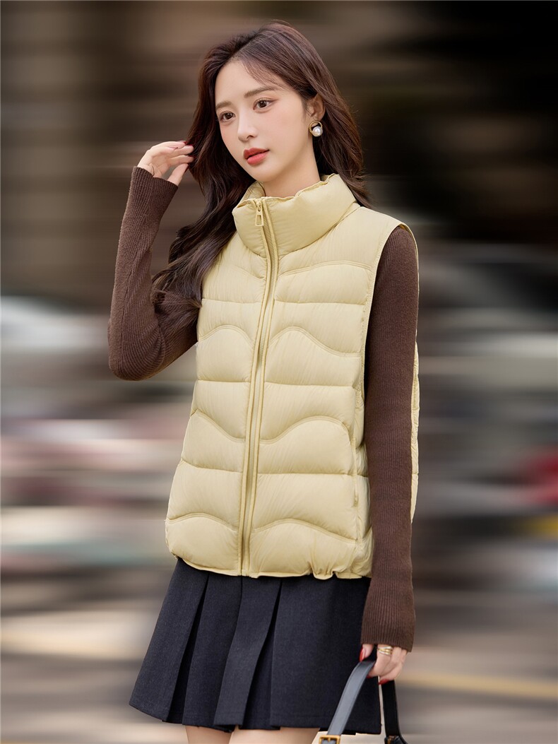 黄色立领羽绒马甲女2025冬季新款收腰显瘦冬装外套女,女装羽绒服,梦懿尔