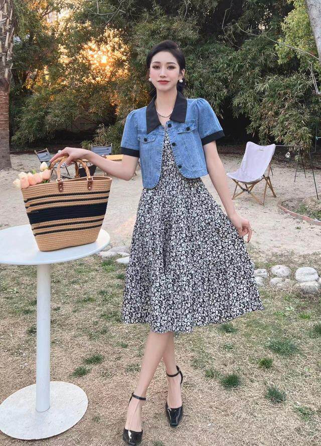 [现货]牛仔两件套连衣裙，四色、三码，女装连衣裙，依柏璐(1F)