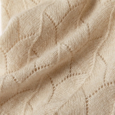 2025年秋季鳞片新款百搭女士加厚保暖多功能围脖，围巾，窄众羊绒