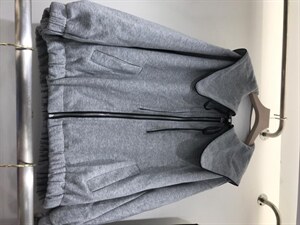 现货 大领子系带外套图片