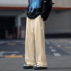 卡其色