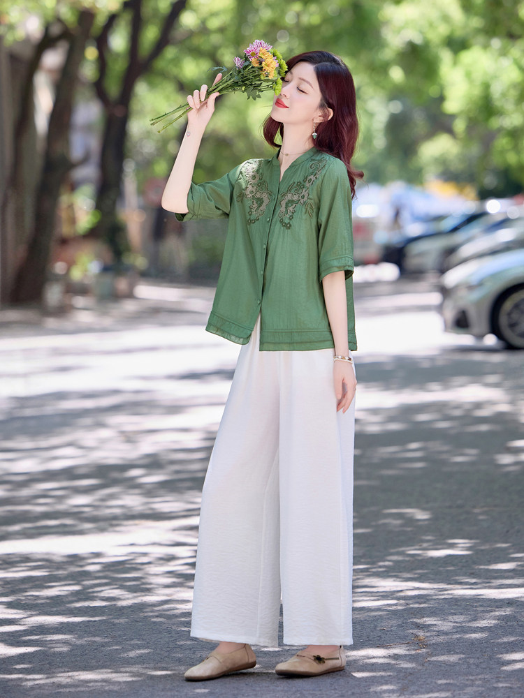 新中式刺绣棉麻套装女2025夏季洋气妈妈薄款衬衣小衫阔腿裤两件套,女装套装/套裙,魅影