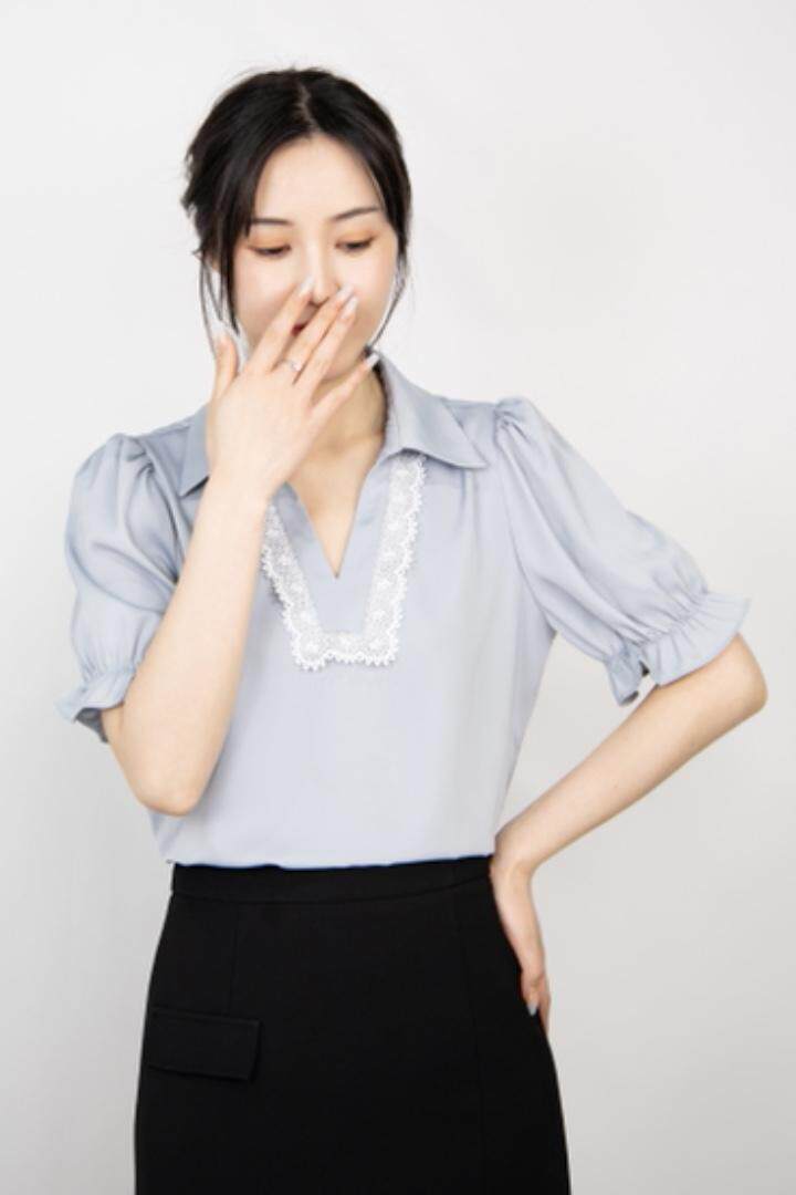 【现货】2022夏季新款花边领小衫,女装其它,依一秀水