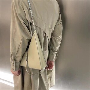 JY设计师款风衣式连衣裙图片