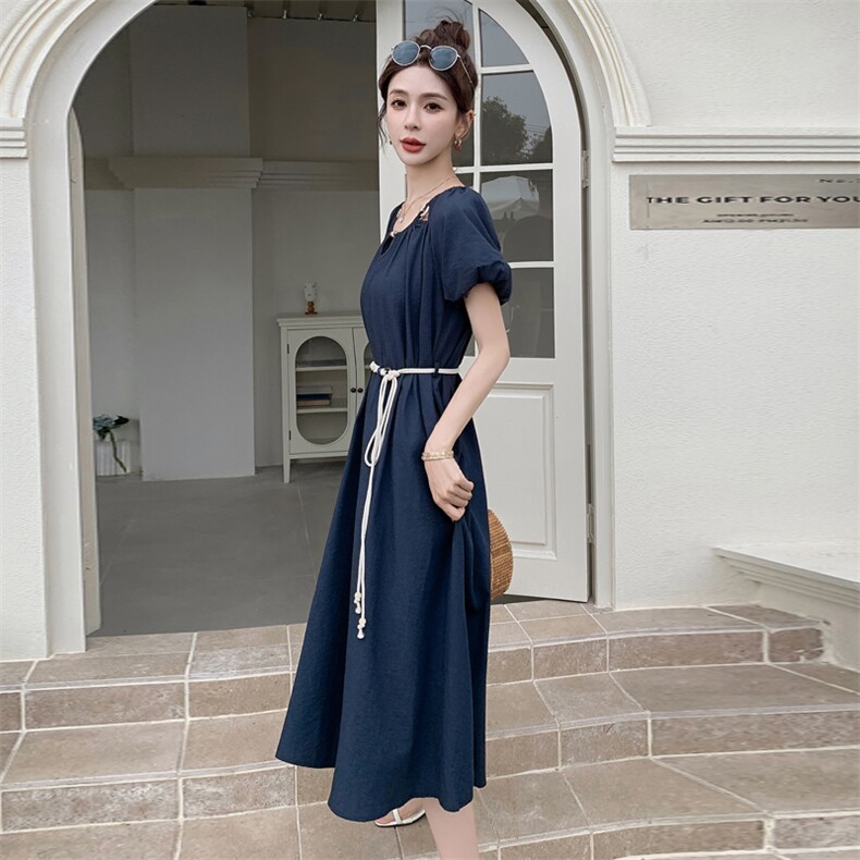 藏青色设计感系带收腰连衣裙女2025夏季新款气质超好看显瘦a字裙,女装连衣裙,沁沁公主