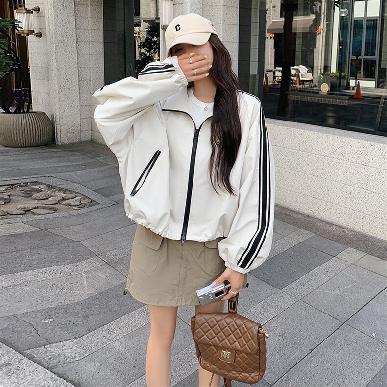 韩系时尚运动风立领夹克外套女20224春秋季新款宽松显瘦短款上衣,女装短外套,2C112