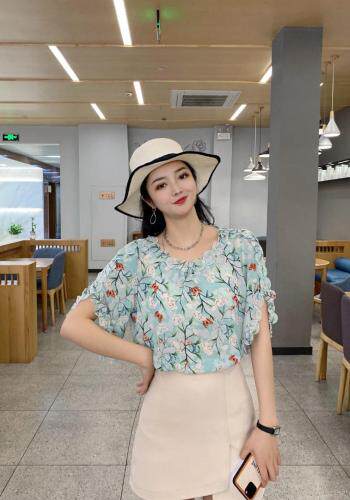 刺绣花边上衣，女装，斐伦缇娜