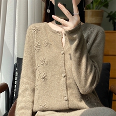 2024年秋冬季新款女时尚百搭显瘦长袖单排扣羊毛开衫，女装羊毛衫，暖圣羊羊绒