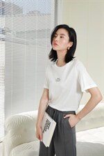 时尚字母T恤，女装T恤，千序