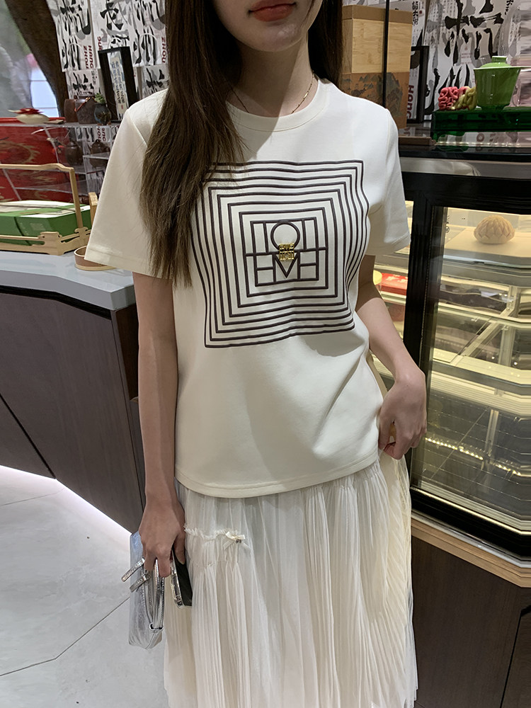 依拉米精品欧货宽松韩版拼接圆领蝙蝠袖t恤女几何印花设计感上衣,女装T恤,鑫慧