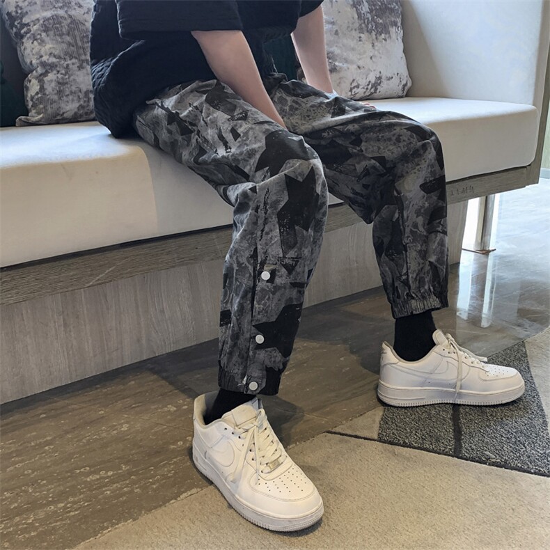 迷彩排扣裤子男宽松束脚ins潮牌休闲裤2023新款工装裤男A364-P32，男装休闲裤，星座1008