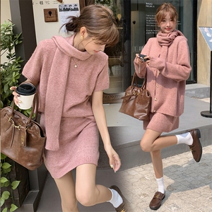 慵懒风针织套装女秋季韩版围脖毛衣外套短袖内搭上衣短裙四件套裙图片