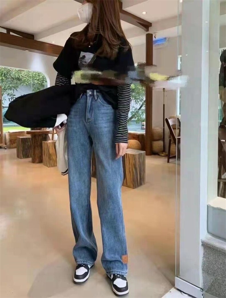 2022春弹力拖地牛仔裤，女装牛仔裤，简 影