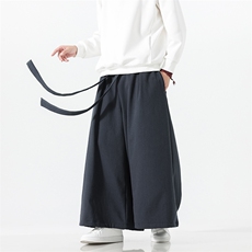 藏青色
