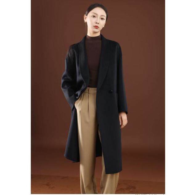 秋冬季纯山羊绒保暖经典V领直插兜高级垂感中款羊绒大衣，女装羊绒大衣，卓冠羊绒