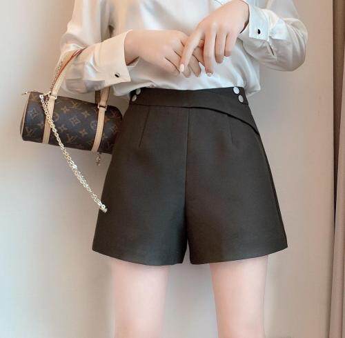 现货时装短裤咖色系，女装，秀禾