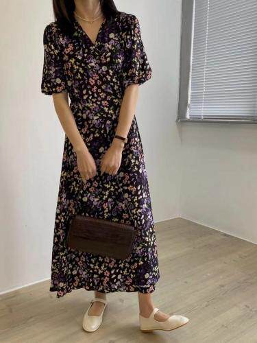 复古控-紫色花连衣裙，女装连衣裙，LUCY